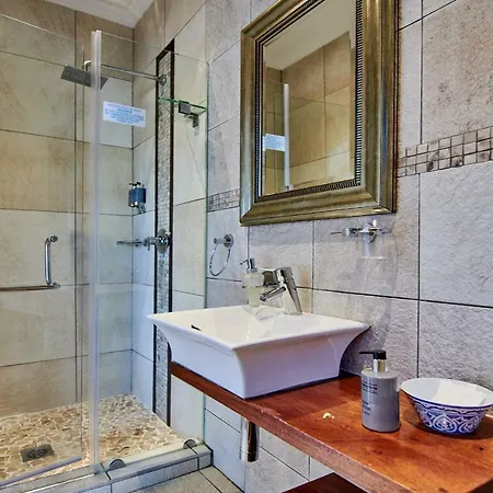 The Hamptons Guest House Durban Exterior photo