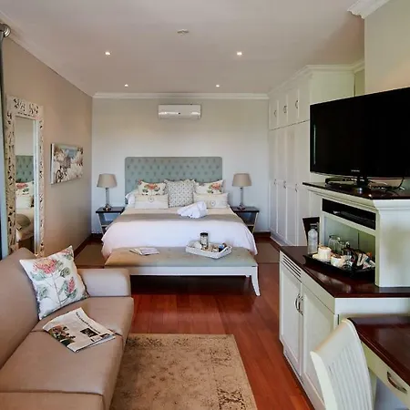 The Hamptons Guest House Durban Exterior photo